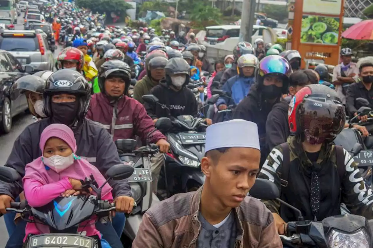 Polres Bogor Prediksi Arus Balik dari Puncak ke Jakarta Sabtu Siang |Republika Online