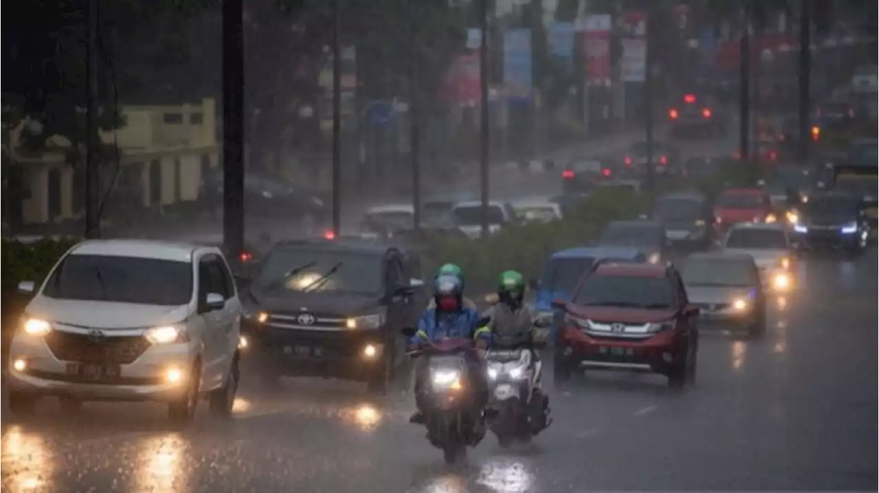 MUI Ingatkan Pemudik Waspadai Potensi Cuaca Buruk