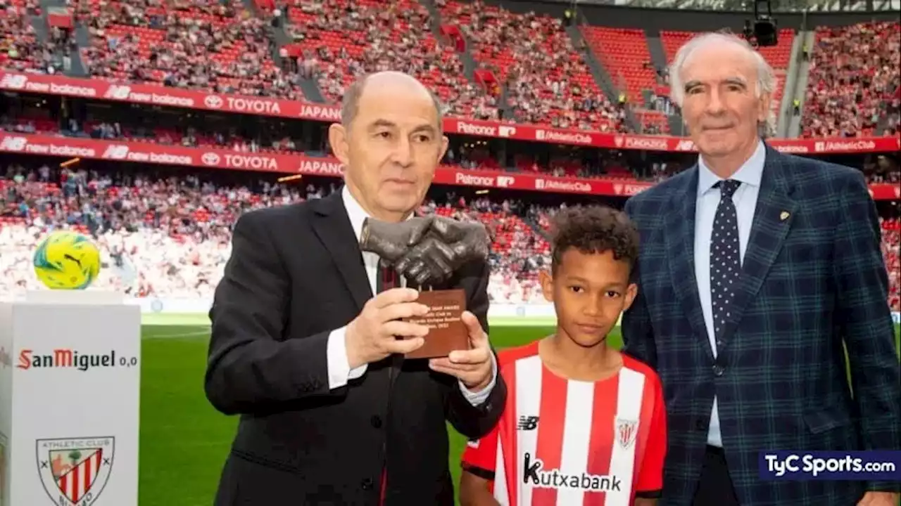 Bochini fue homenajeado en Bilbao y hubo presencia de Independiente - TyC Sports