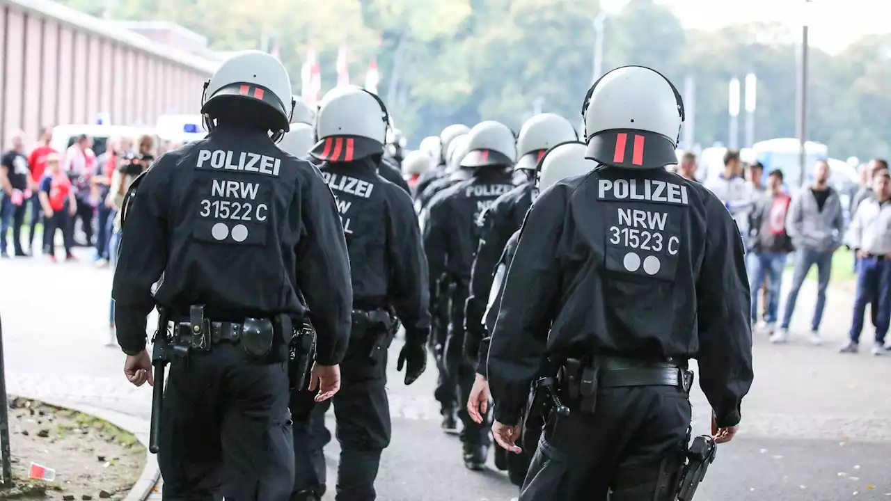 Arbeitsreiches Wochenende für Kölner Polizei