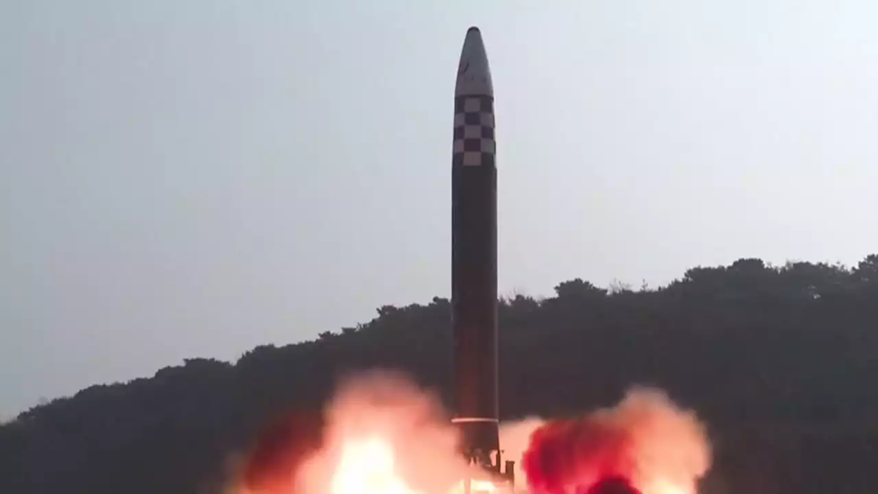 北, 尹 취임 사흘 앞두고 SLBM 발사...올해 15번째 도발