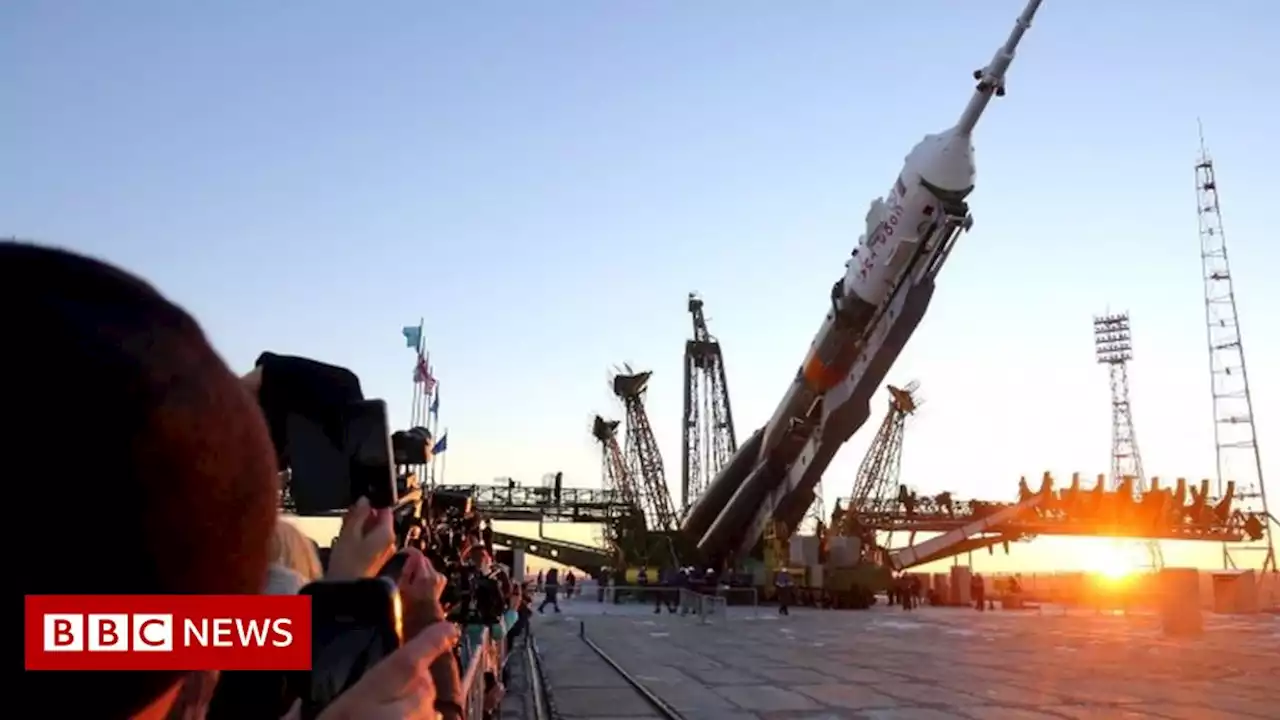 UK YouTuber Benjamin Rich held at Russian space centre