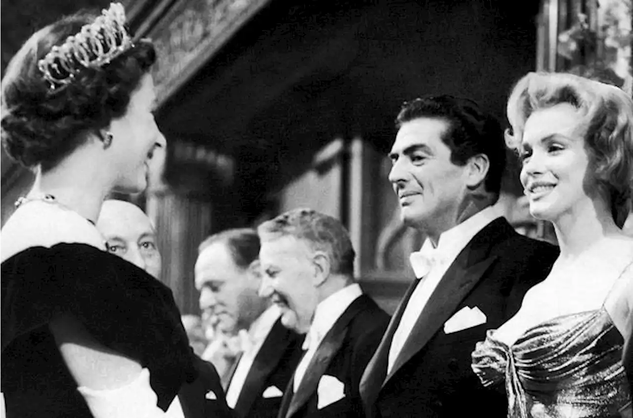 What Queen Elizabeth really thought of Marilyn Monroe after meeting her in 1956 | Channel