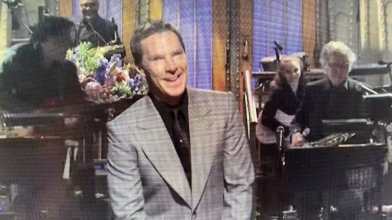 ‘SNL’: Benedict Cumberbatch Jokes About Being “Beat By Will Smith” At Oscars, Pays Mother’s Day Tribute To Moms In His Life In Opening Monologue