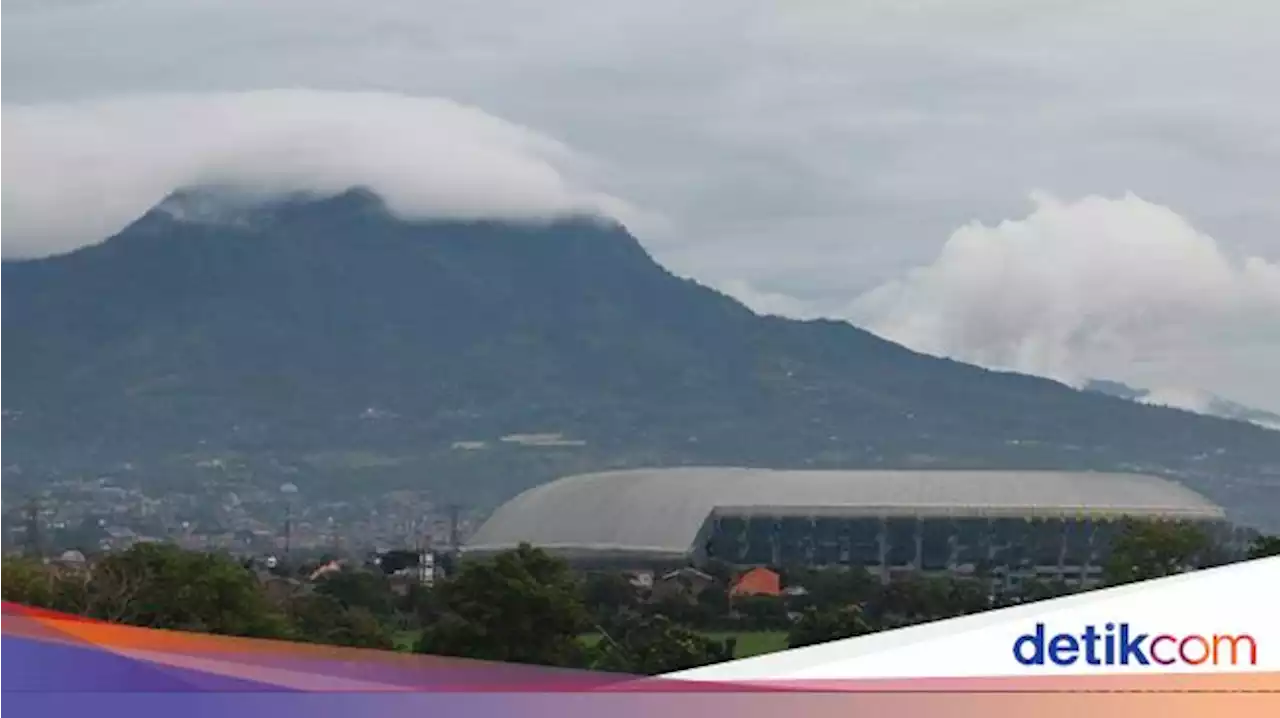 Bos Persib Minta Bobotoh Sabar Menunggu Kabar Soal Stadion GBLA