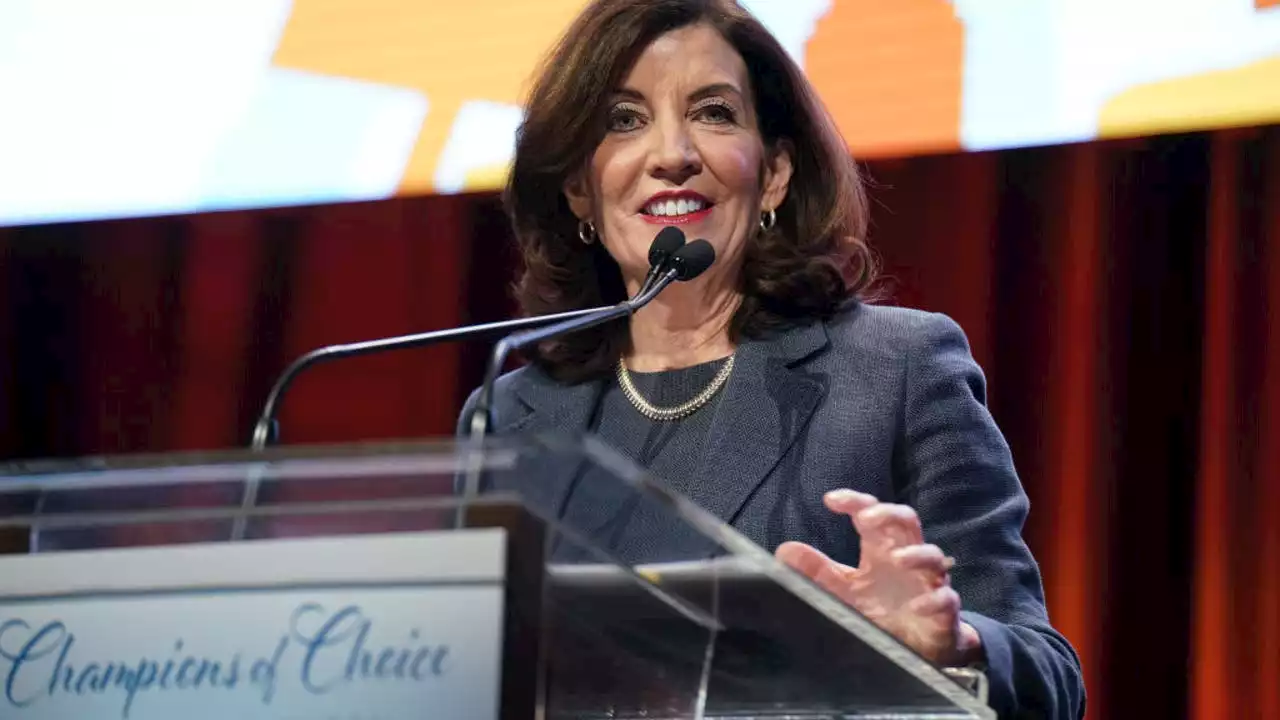 NY Gov. Kathy Hochul tests positive for COVID-19