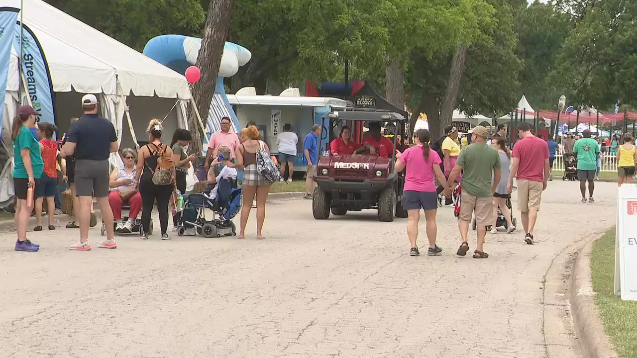 Large crowds out enjoying Mayfest for Mother's Day weekend