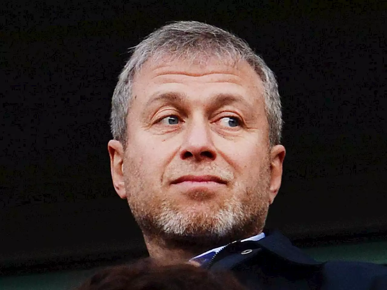 Finisce l'era Abramovich: il Chelsea venduto per cinque miliardi di euro