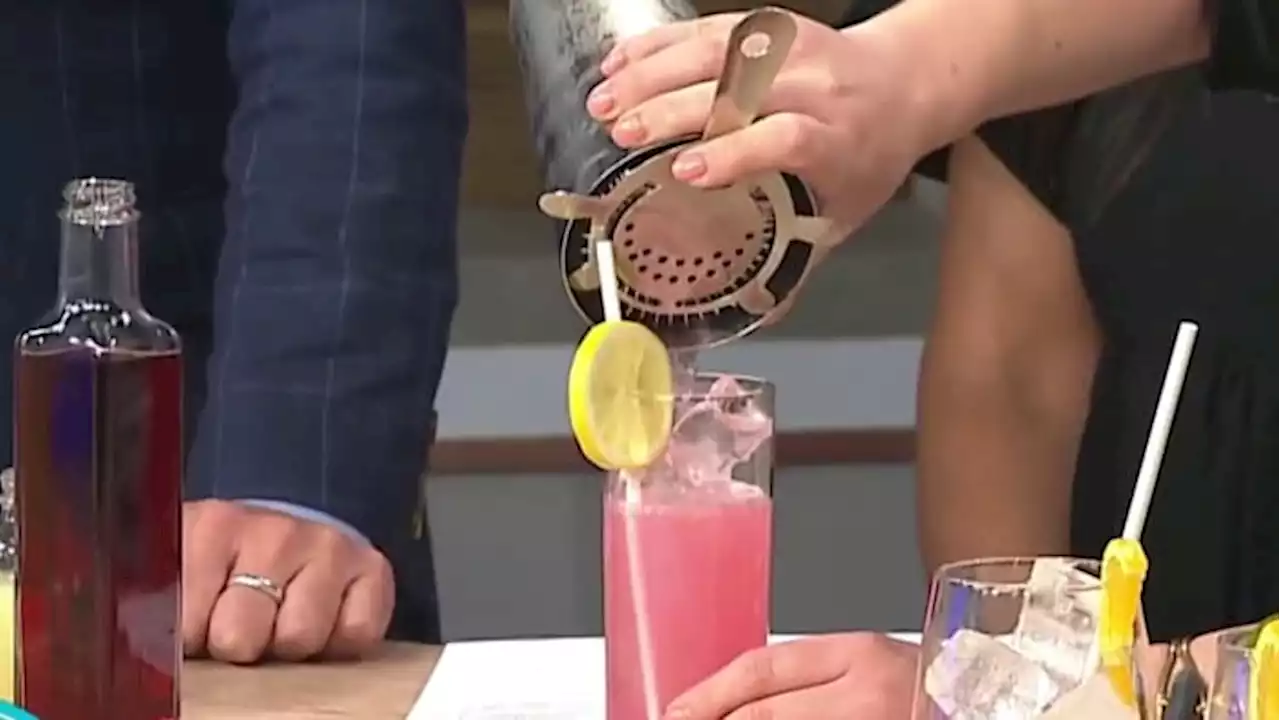 2 easy cocktail recipes for your at-home Mother’s Day celebration