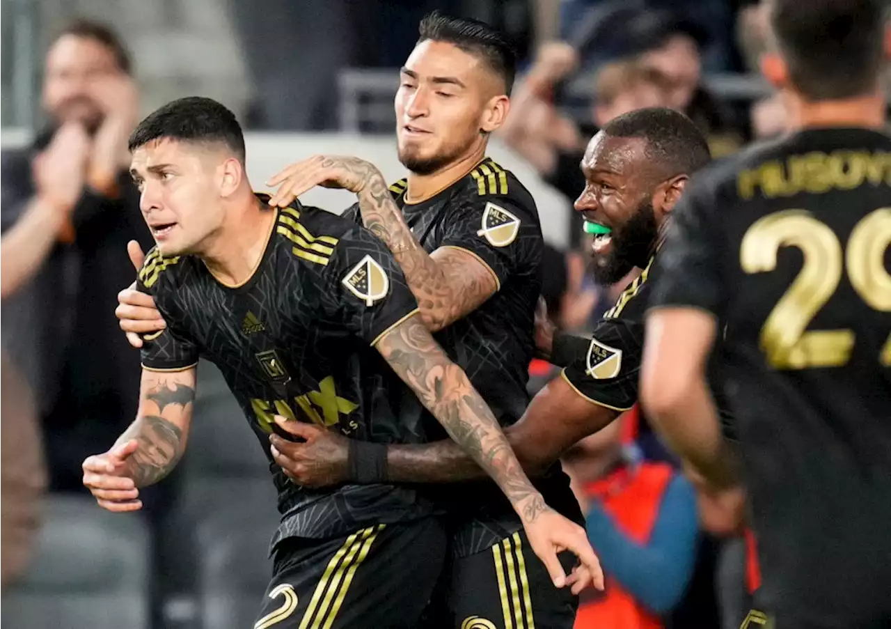 LAFC’s Franco Escobar scores tying goal against Union