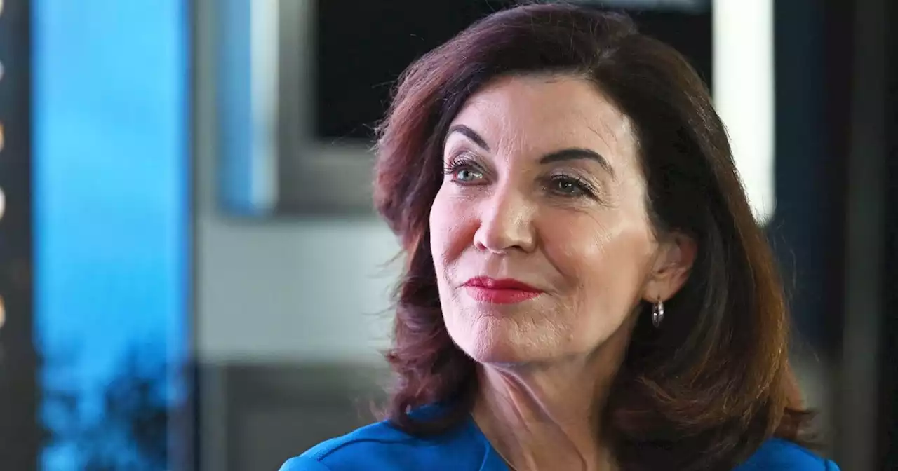 New York governor Kathy Hochul tests positive for COVID-19