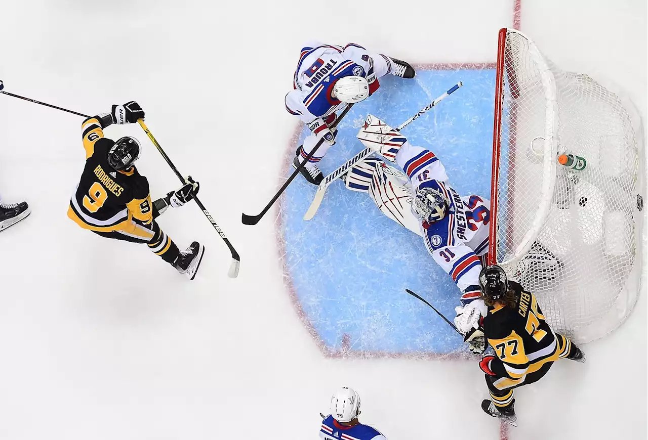 Rangers yank Igor Shesterkin after disastrous first period