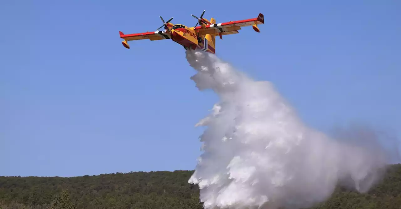 Strong winds force grounding of aircraft fighting New Mexico wildfire