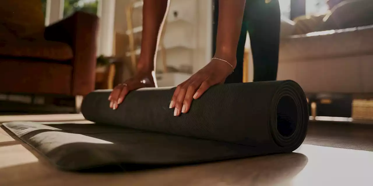 26 Expert-Recommended, Best-Selling Yoga Mats for Every Type of Flow