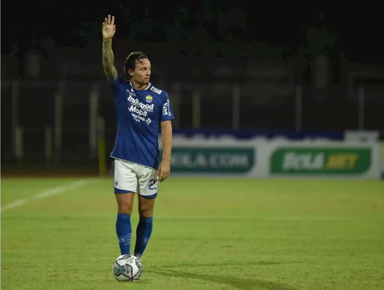 Marc Klok Jadi Saingan Berat di Persib Bandung, Ricky Kambuaya: Saya Siap Berjuang