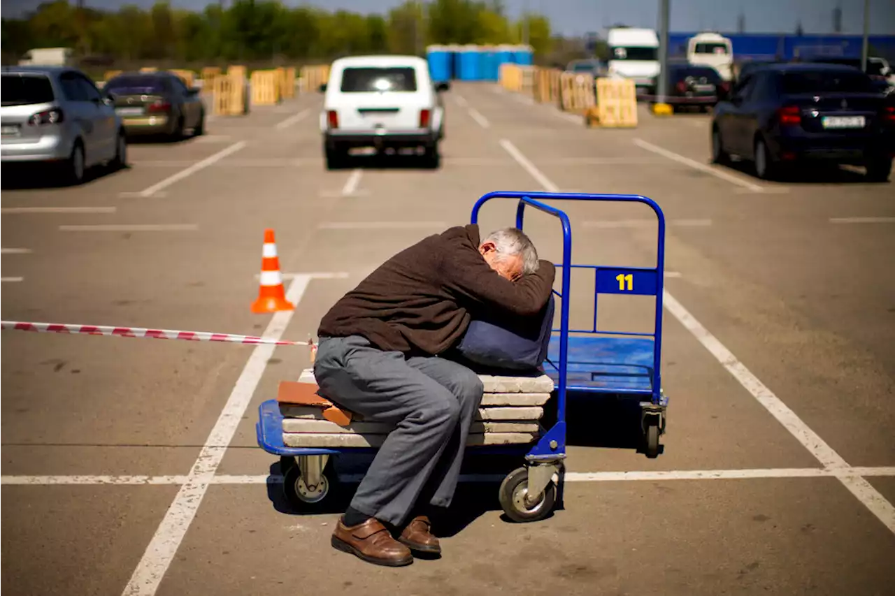 Dozens Feared Dead After Russian Bomb Levels Ukraine School