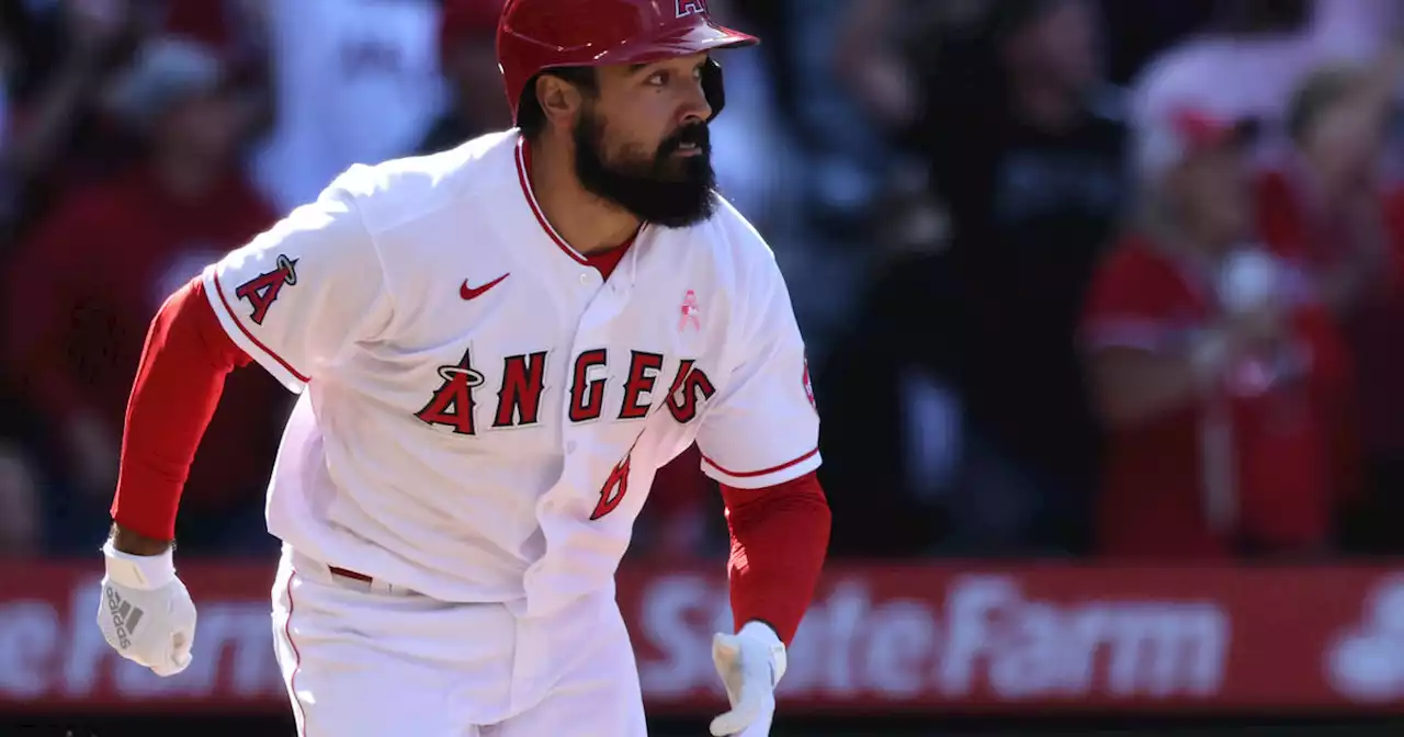 Ohtani, Rendon rally Angels past Nationals 5-4 in 9th