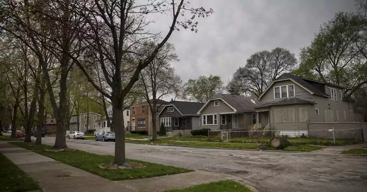 Two men killed in West Pullman shooting, third man injured