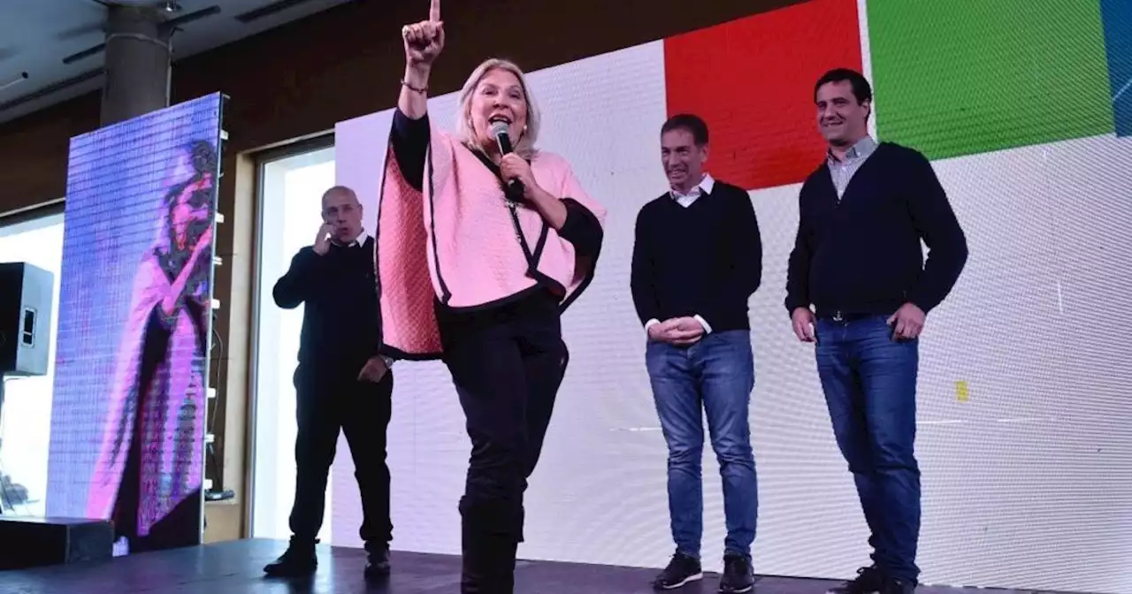 Las sospechas de Elisa Carrió, Cristina Kirchner alega torpeza y el Ahora 12 de Mauricio Macri