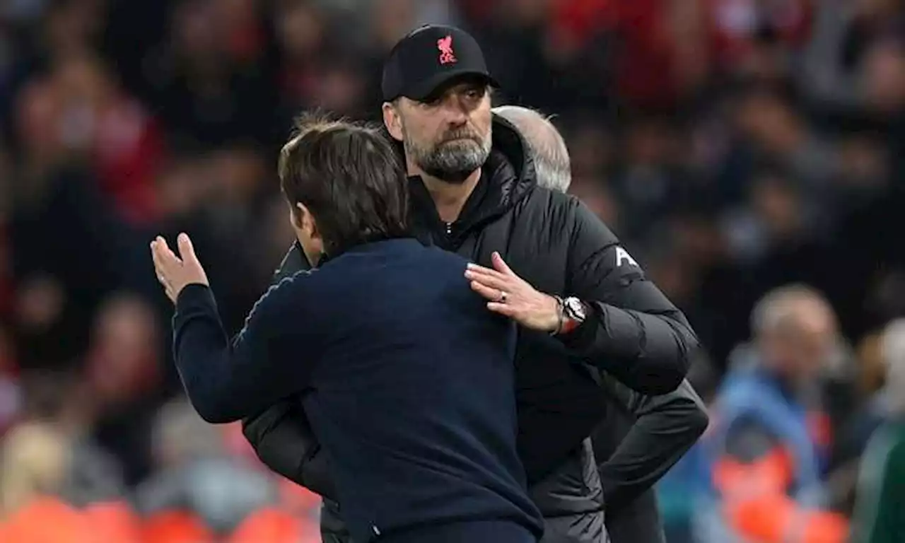 Liverpool, Klopp su Conte: 'Intendevo un'altra cosa'. Poi risponde a Guardiola e incorona Gerrard suo erede