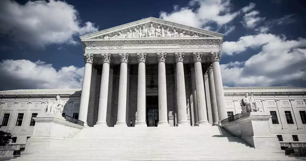 Supreme Court majority still on track to overturn Roe despite John Roberts