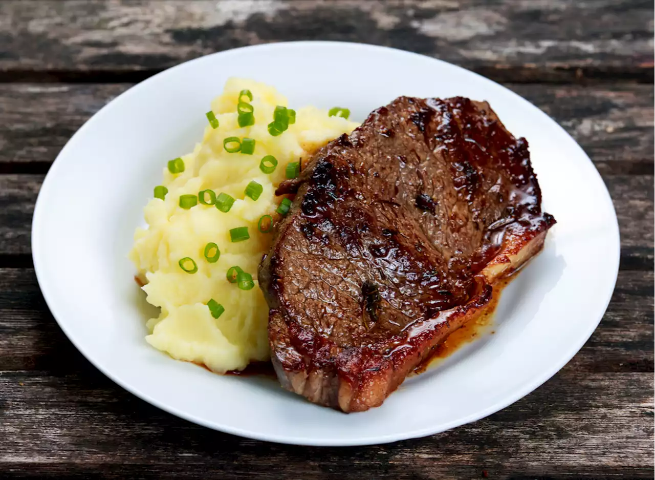 5 Worst Steakhouse Chain Orders To Stay Away From Right Now — Eat This Not That