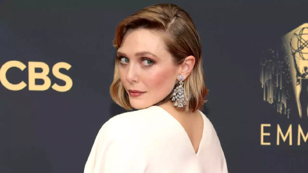 Elizabeth Olsen on Those 'Doctor Strange' Cameos and Future in the MCU