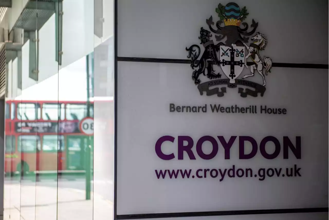 Labour loses control of Croydon council after Tories win mayorship