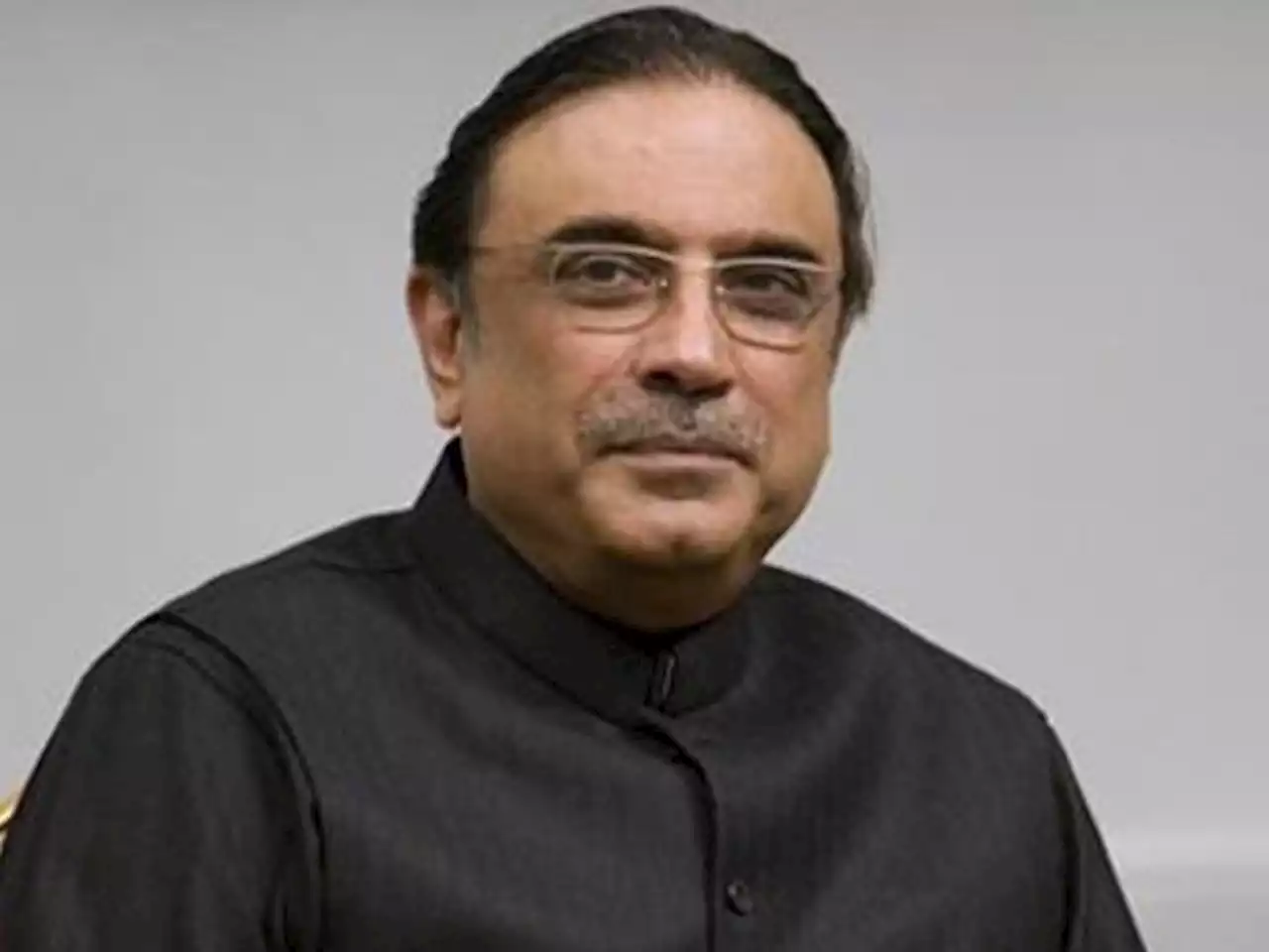 اقتدار سے بے دخل ہونے کے بعد عمران ذہنی توازن کھو چکا ہے، آصف زرداری - ایکسپریس اردو