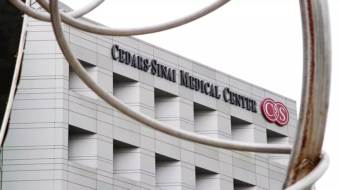 2,000 Cedars-Sinai service workers plan to strike Monday