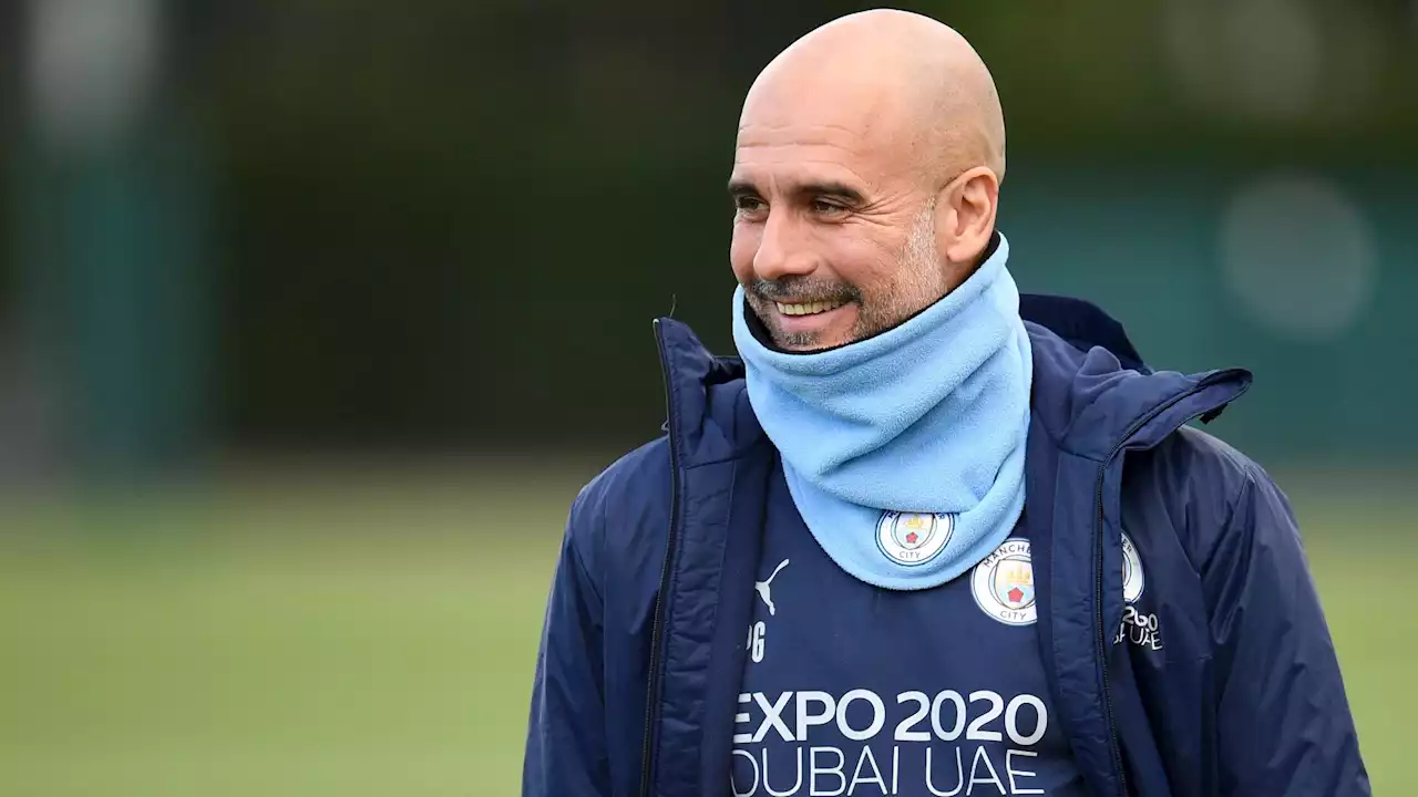 Pep Guardiola Minta Maaf Sekaligus Ketawa Dengar Wartawan Ini Dukung Manchester United | Goal.com