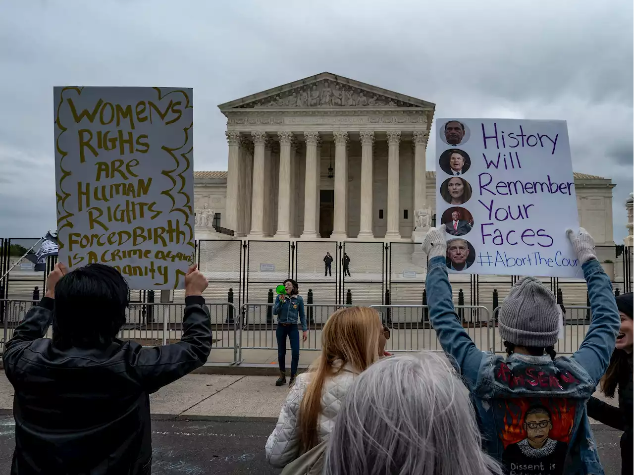 Psaki cautions demonstrators after Roe protests erupt