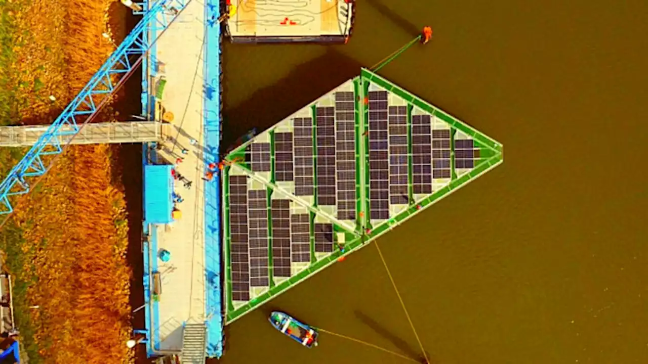 A New 555 Megawatt Floating Solar Array Will Help Ease Global Fossil Fuel Reliance