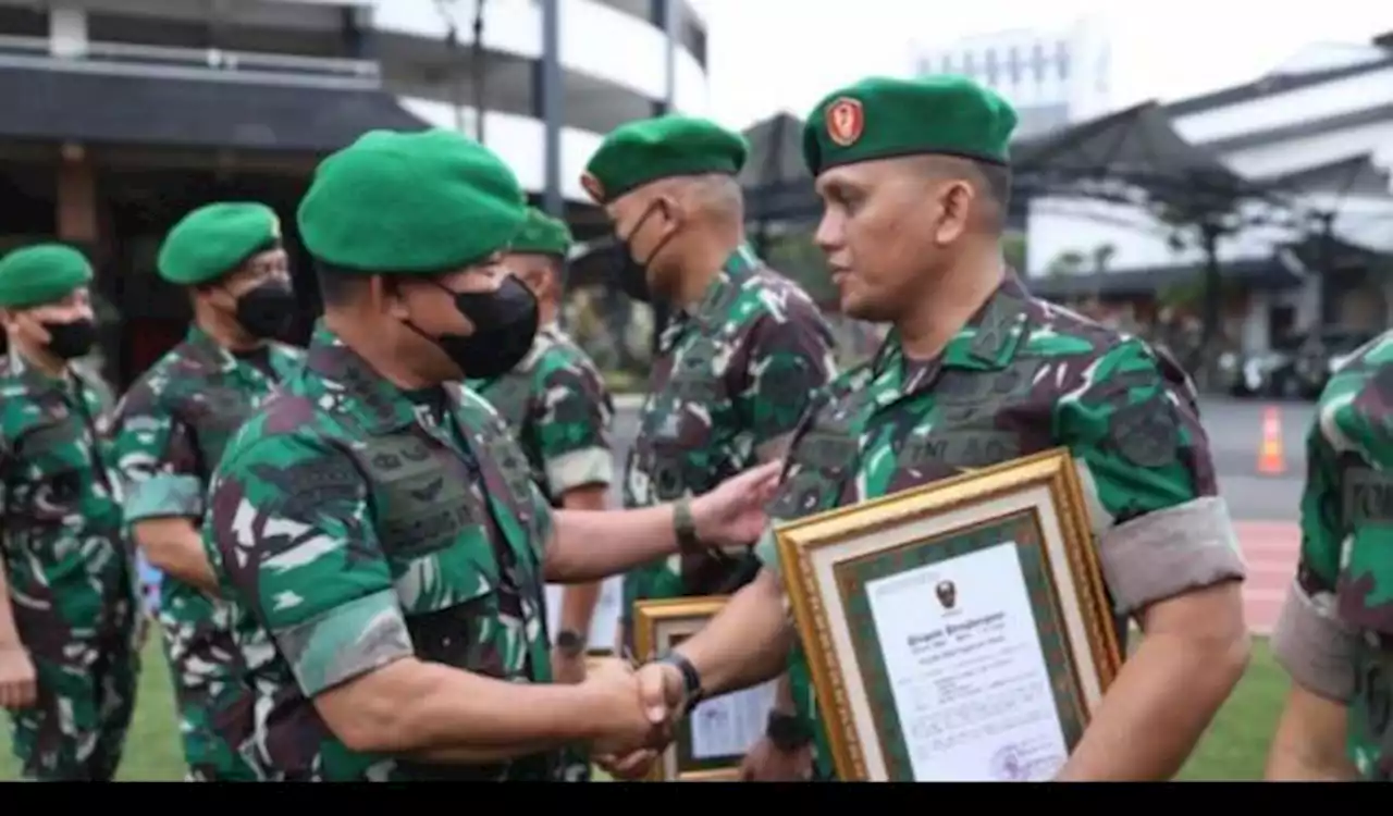 KSAD Beri Penghargaan Prajurit TNI yang Tangkap Pembunuh Babinsa di Papua, Singgung Jenjang Karier