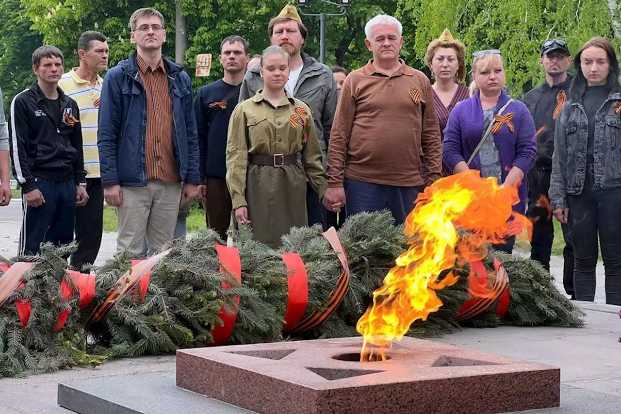 Рык гаубиц и пламя надежды: как встречают День Победы у передовой в Харьковской области