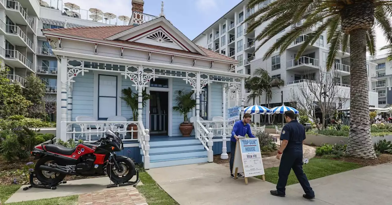 Oceanside's 'Top Gun' house reopens as nostalgic pie shop