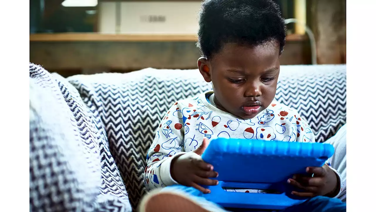 How to manage your toddler’s screen time