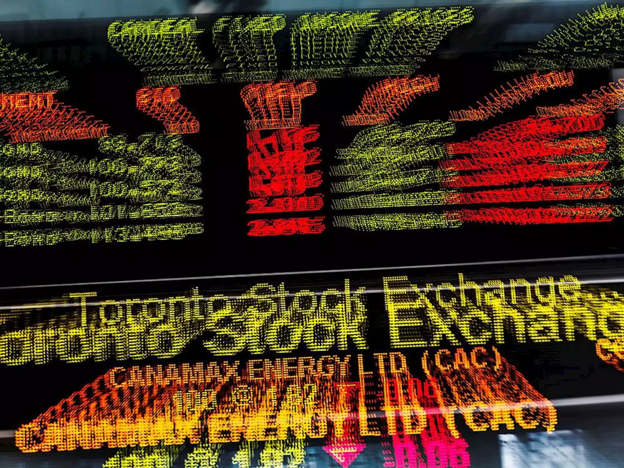 TSX tanks more than 500 points as commodities join stock retreat