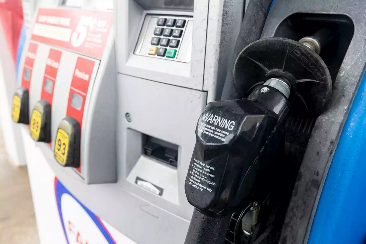 Gas prices soar to record highs in N.J.