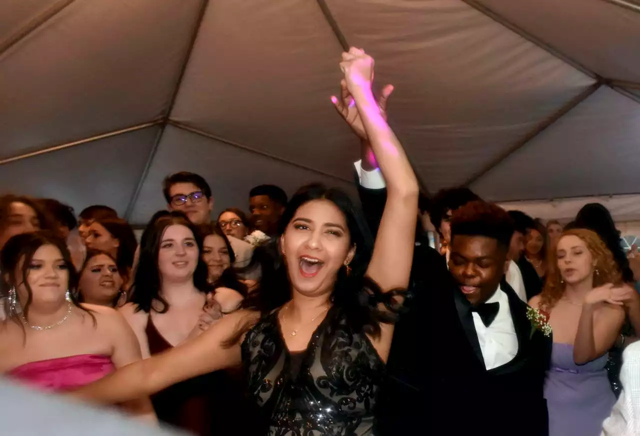 See N.J. high school prom photos from this past week