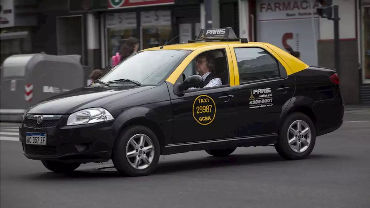 Instalarán sillitas para bebés en los taxis de la Ciudad de Buenos Aires: cómo pedirlas