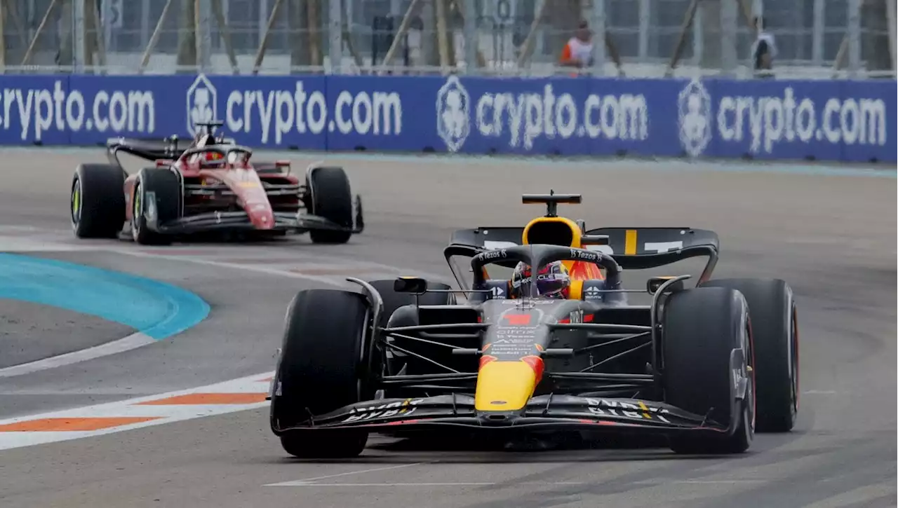 Verstappen vince il Gp Miami: Leclerc secondo, anche Sainz sul podio