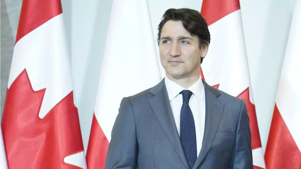 Guerre en Ukraine : 'Poutine responsable de crimes de guerre', dit Trudeau à Kiev