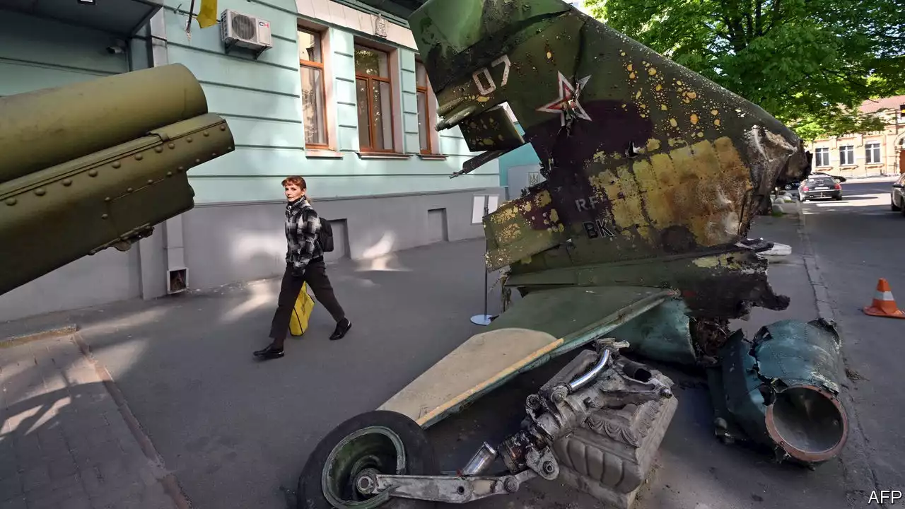 Ukraine spoils Vladimir Putin’s May 9th parade