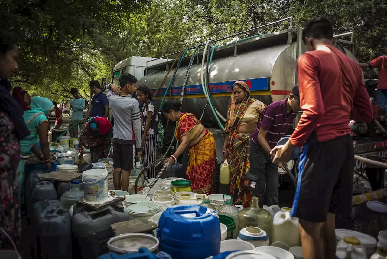 India tries to adapt to extreme heat but is paying a heavy price