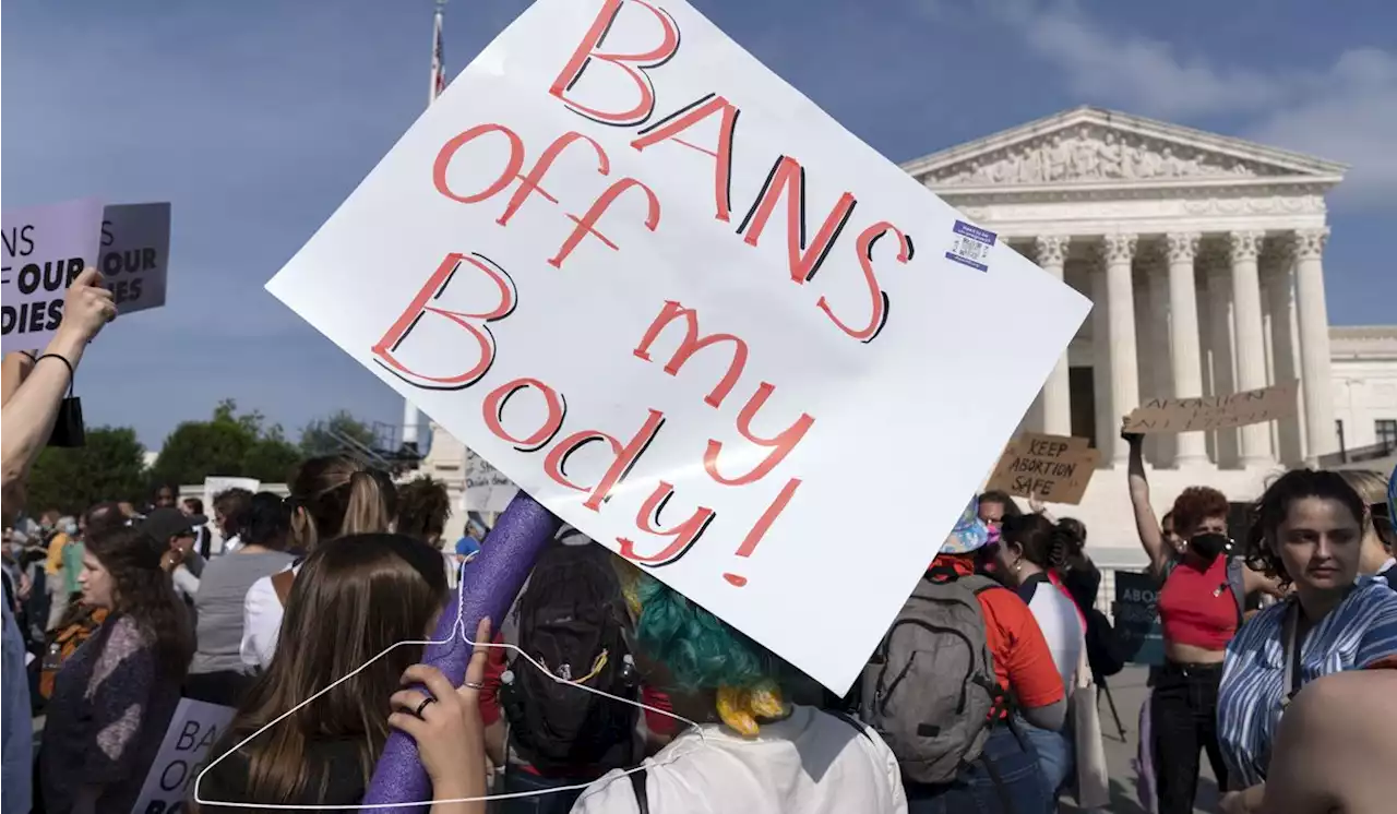 Activists target homes of Justices Roberts, Kavanaugh