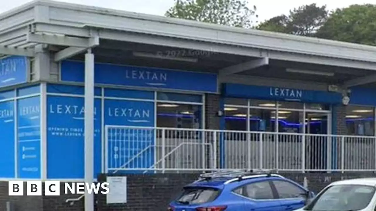 Tanning salon death: Woman in her 30s dies in Swansea