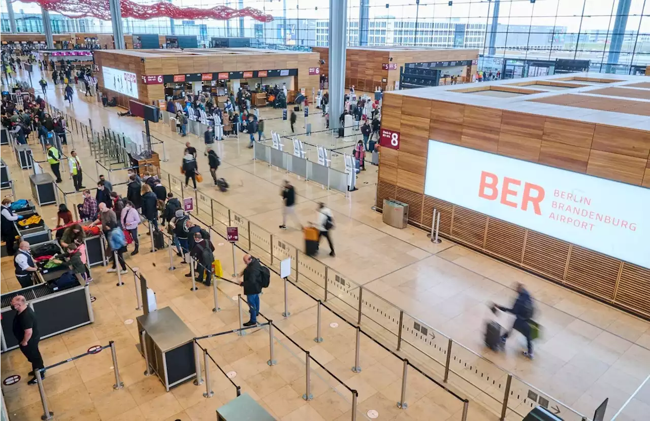 BER in Berlin: Terminal nach Feueralarm geräumt