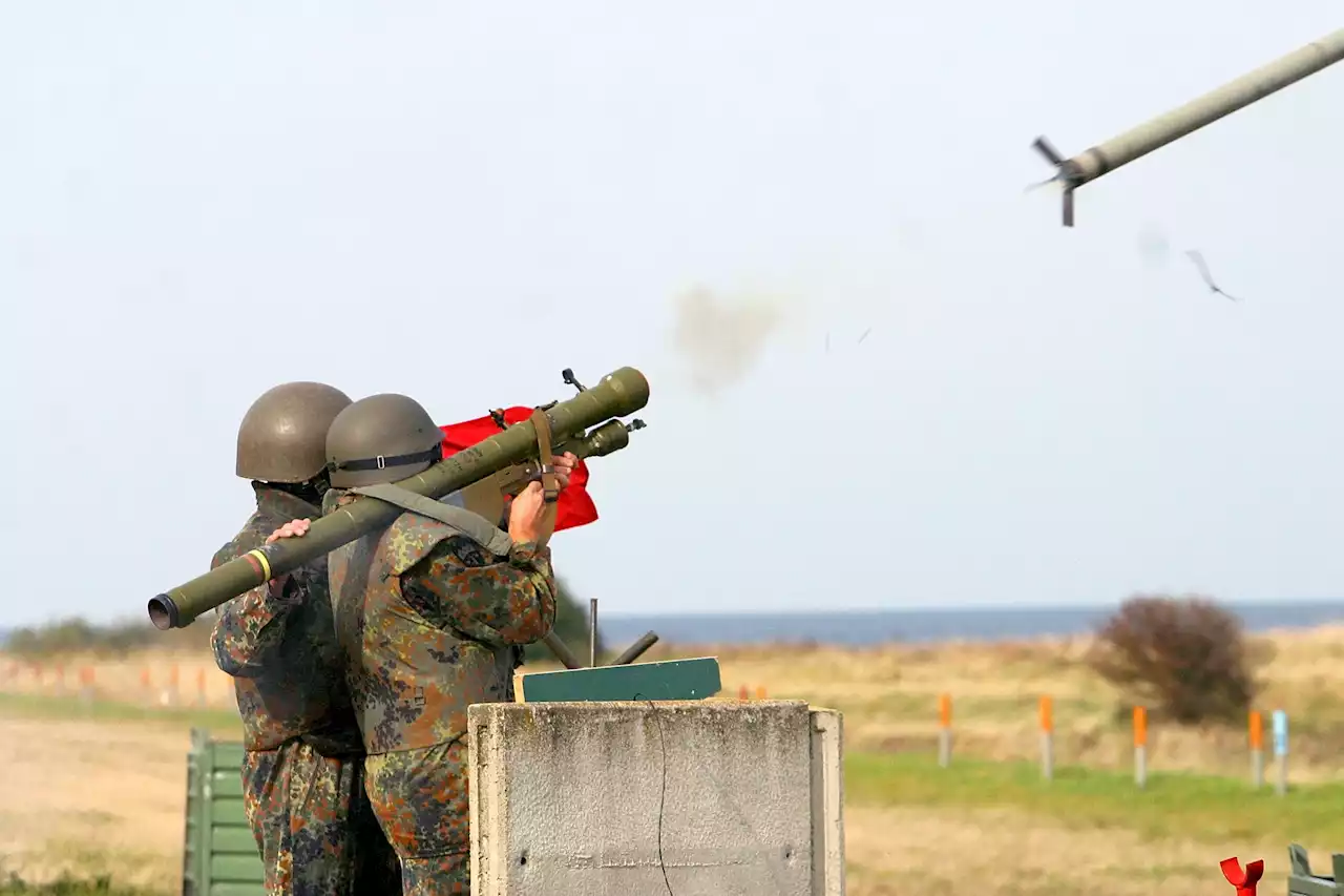 Bundestag - Verteidigungsausschuss einigt sich bei 100-Milliarden-Euro-Paket für Bundeswehr