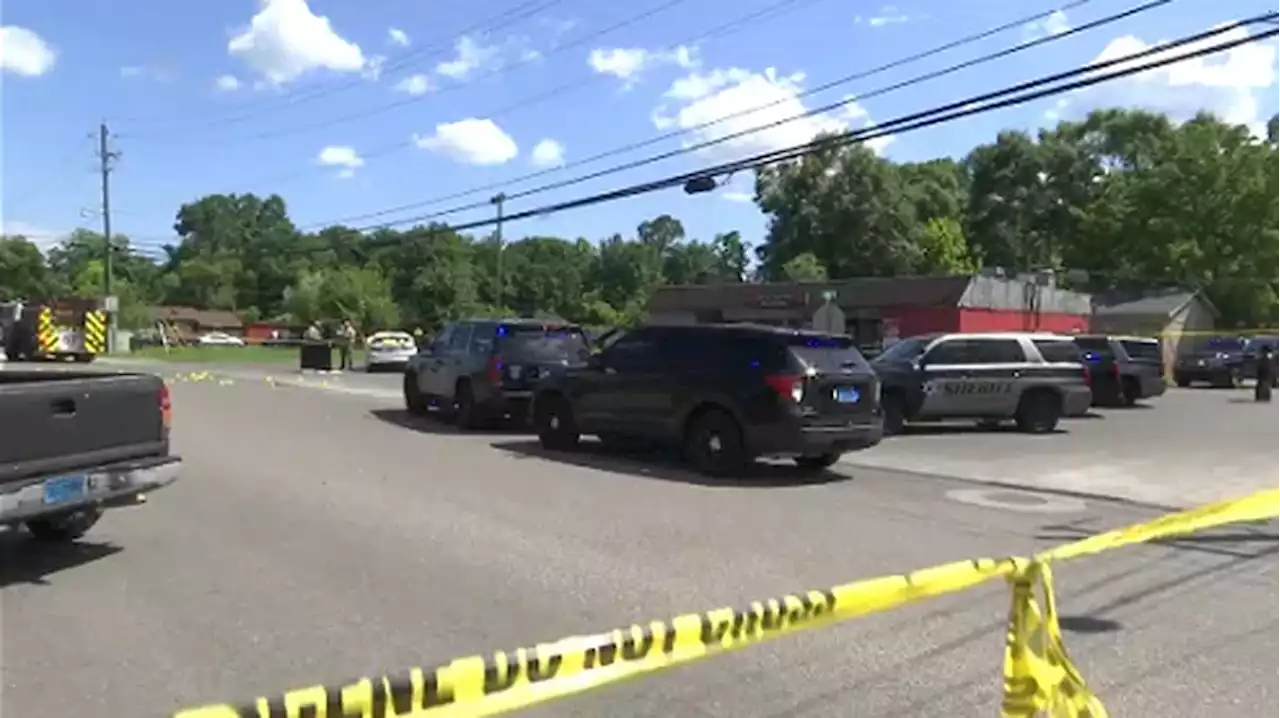 Two shot and killed in Prichard, police looking for vehicle connected to shooting